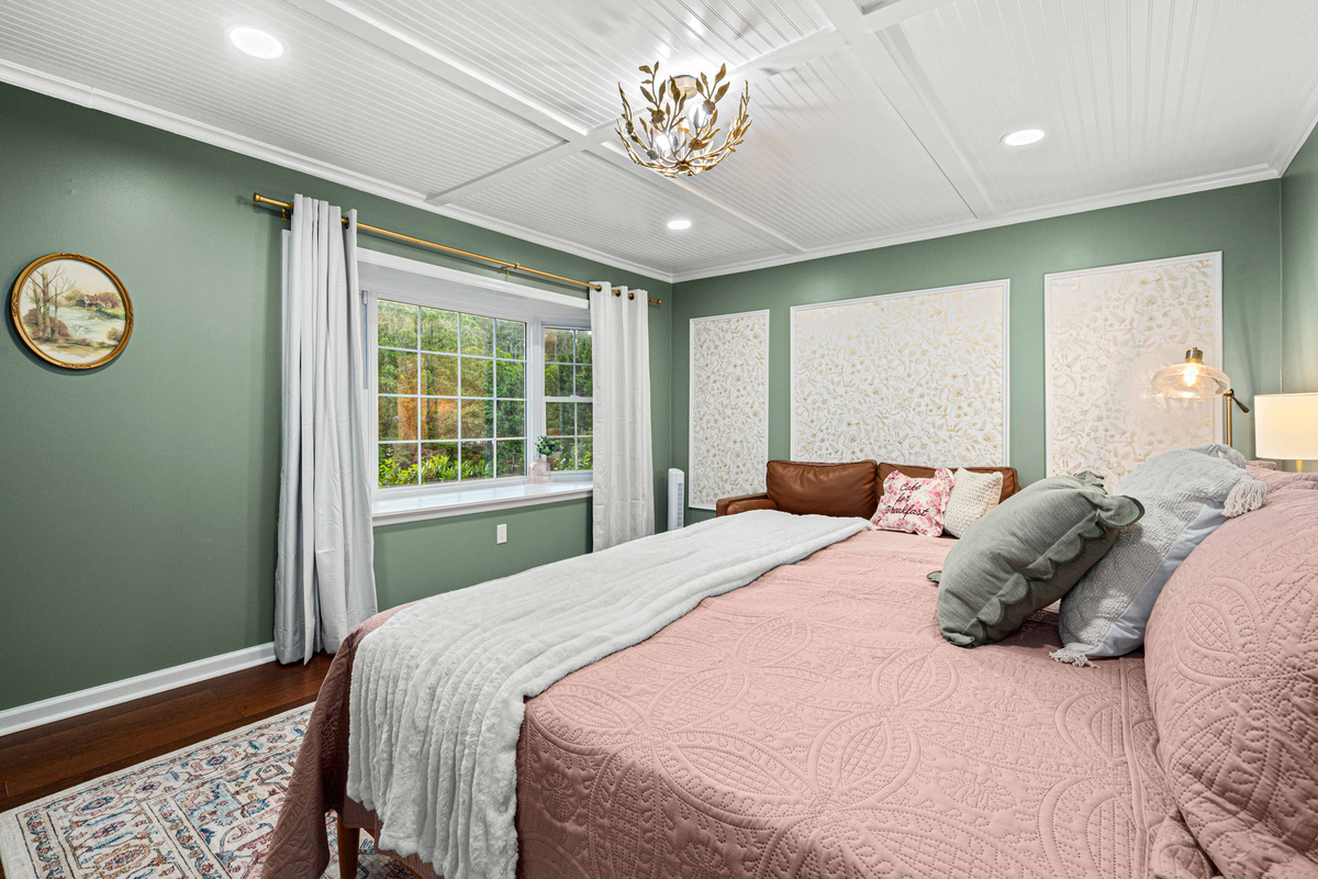Enjoy serene views and elegant decor in this restful hideaway!