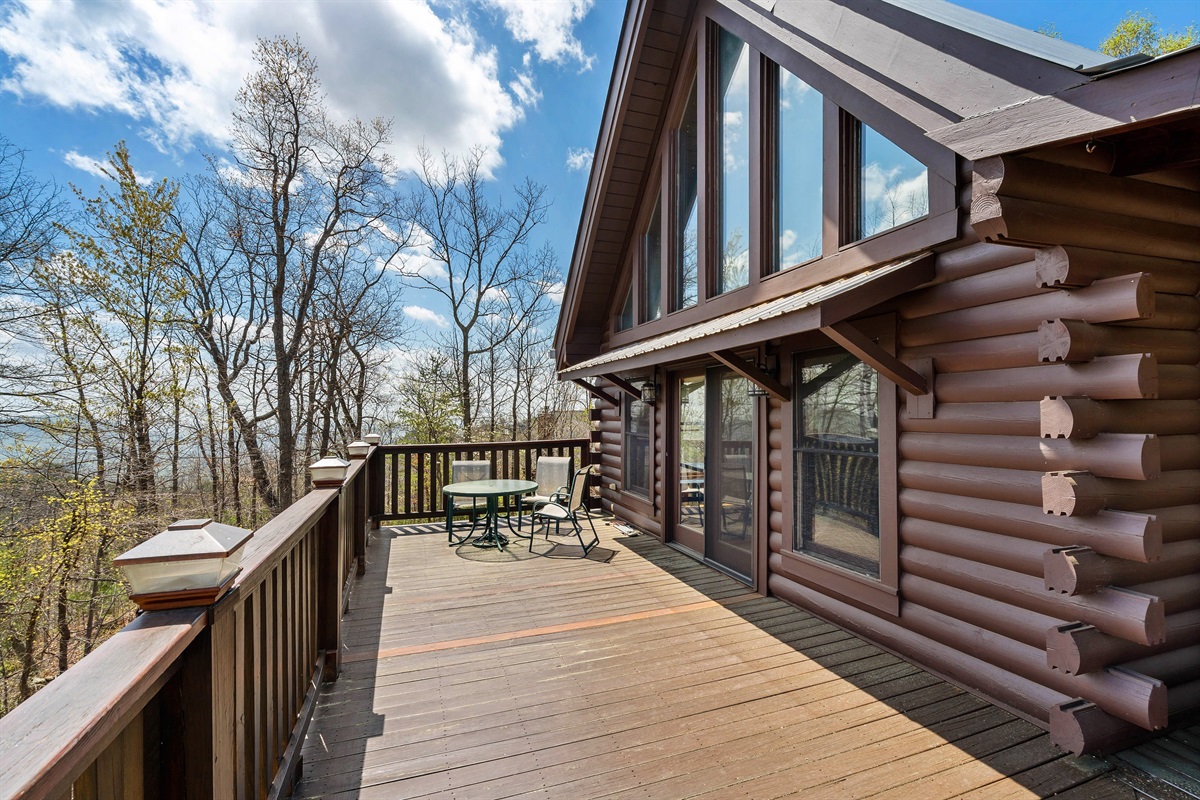 Large wrap around deck