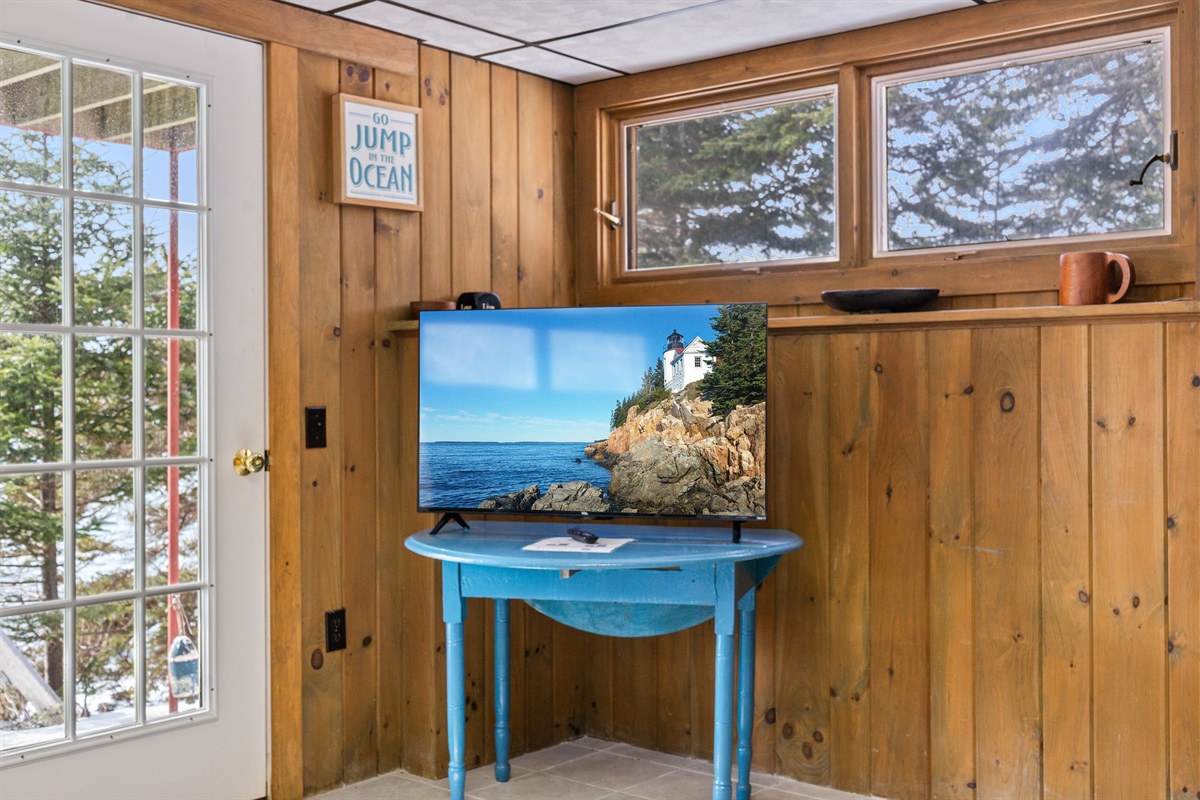 Lower Level - Entertainment Room - Smart TV with Roku - Door to Patio and Stairs to Beach