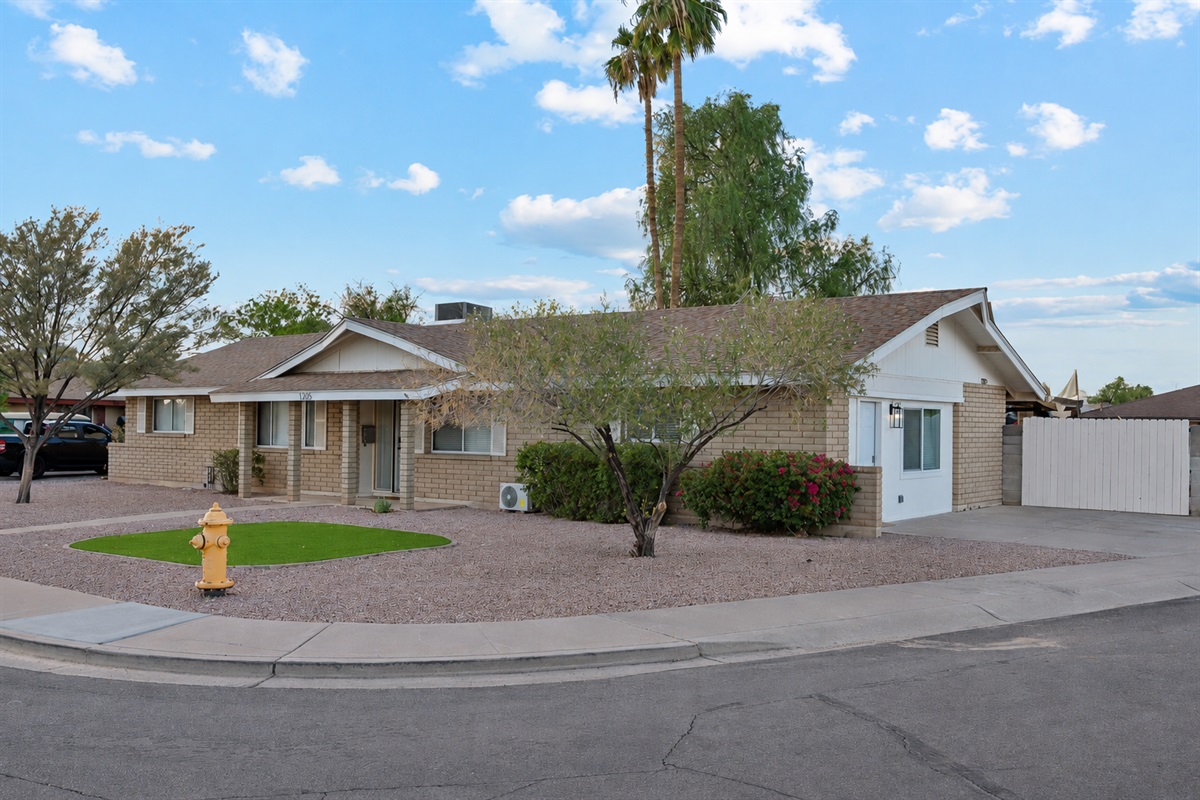 Beautiful corner lot property in a quest neighborhood