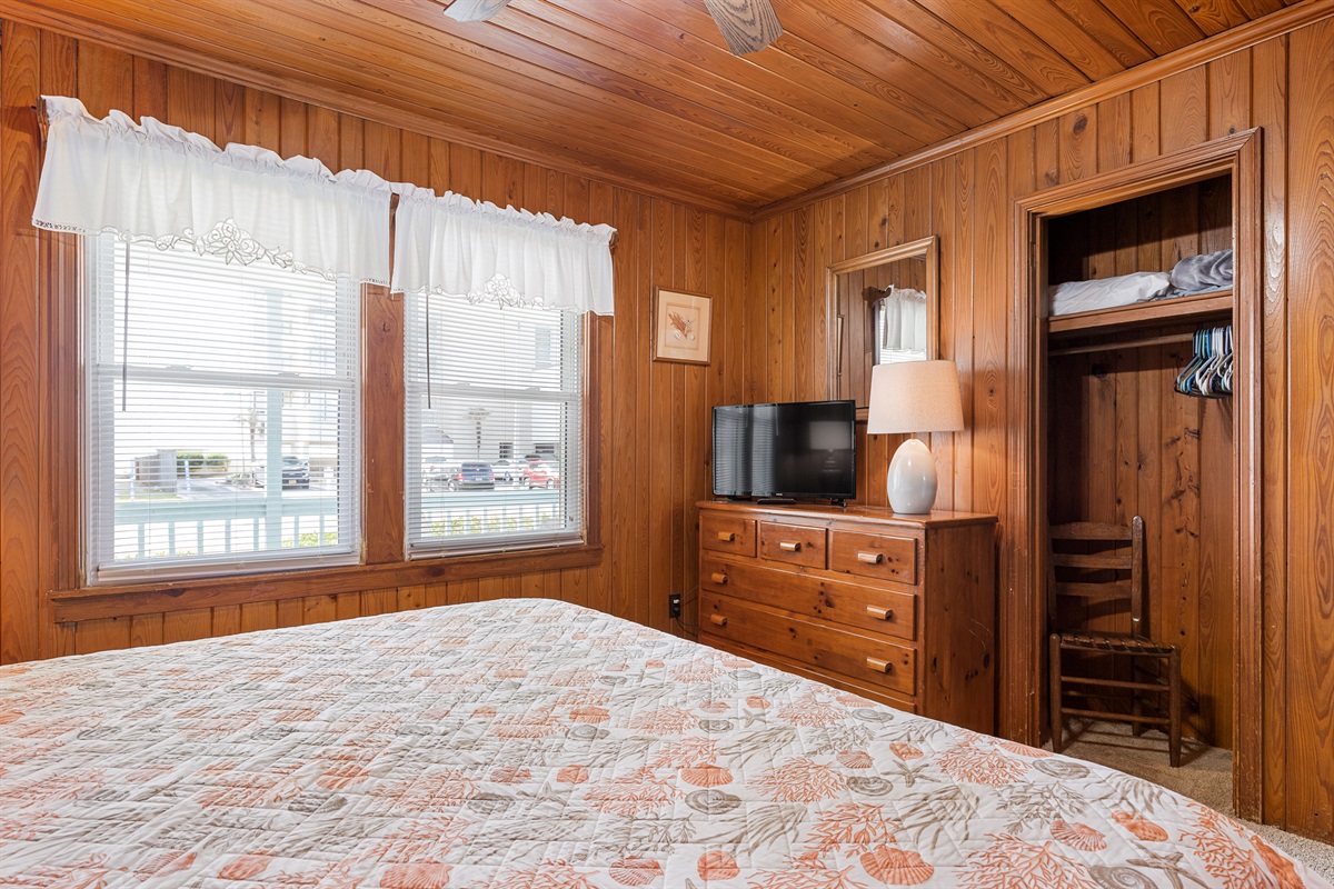 2 Bedroom