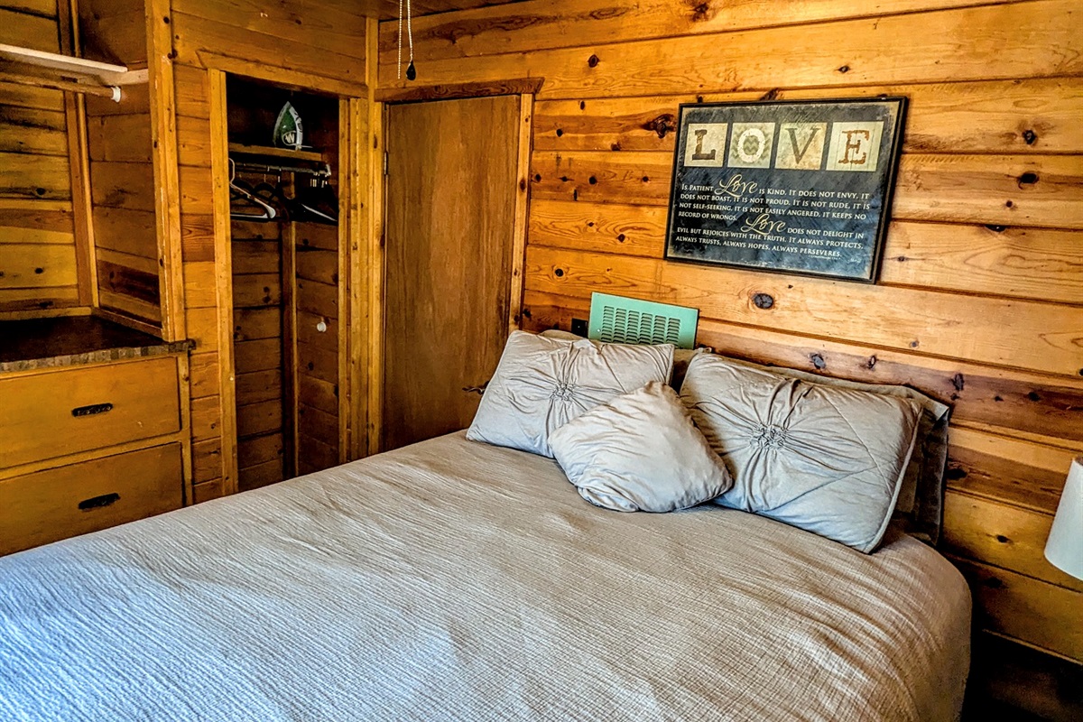Main Bedroom with Closet