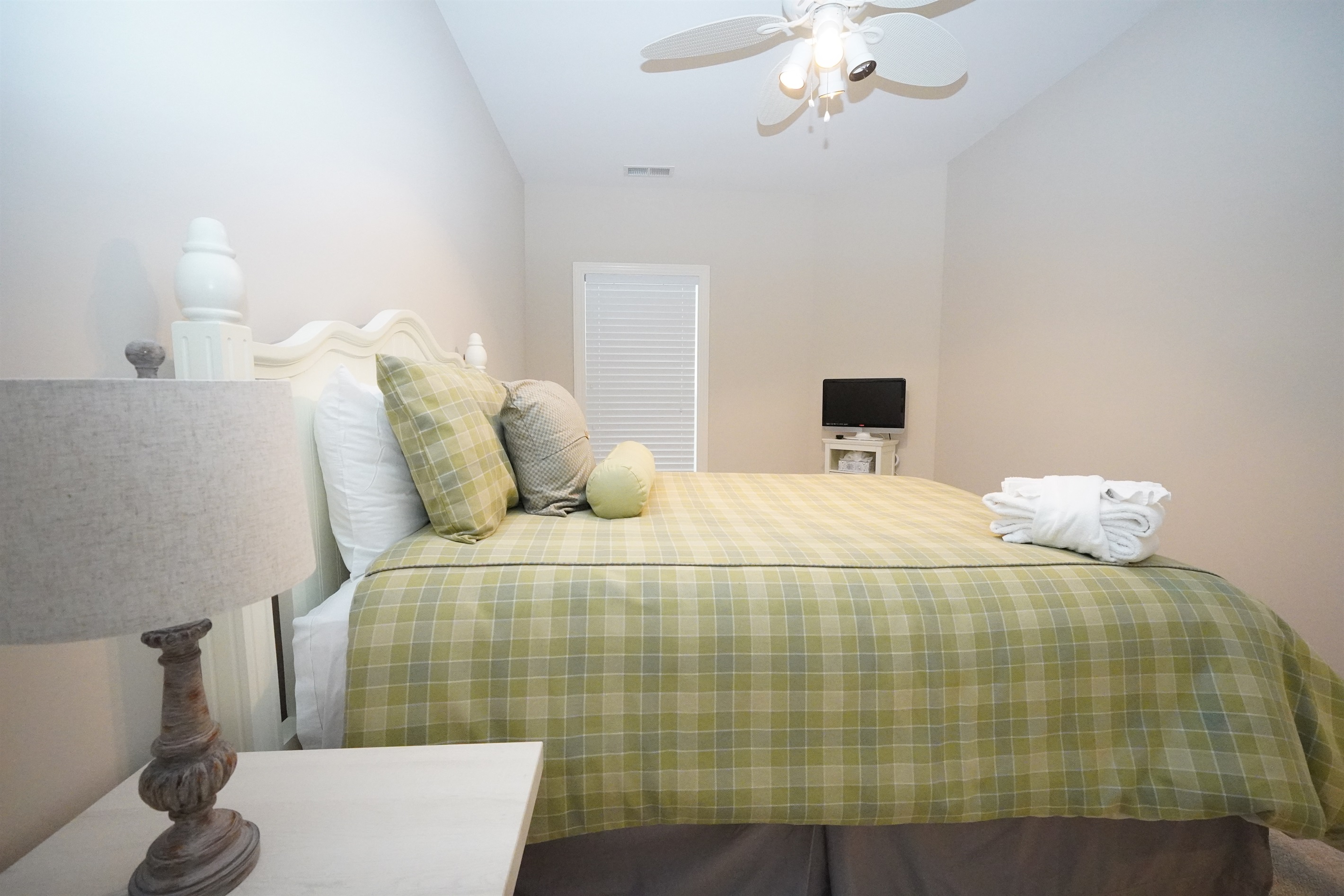 3rd Bed with TV and Closet for Storage