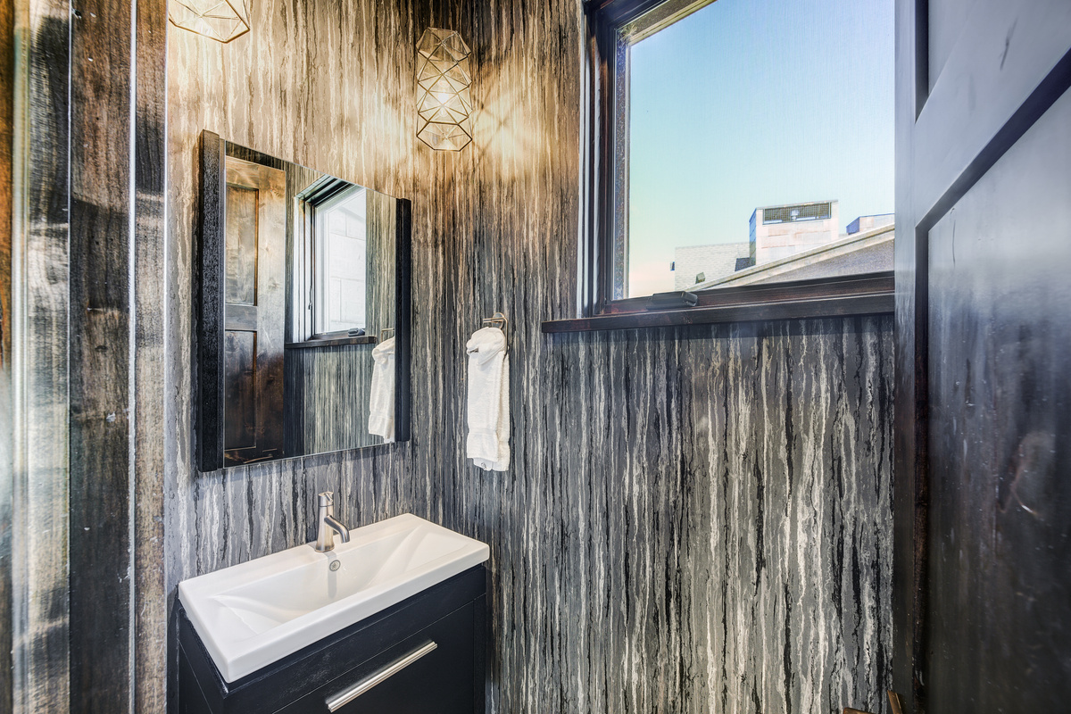 Half Bath for Kitchen and Living Room