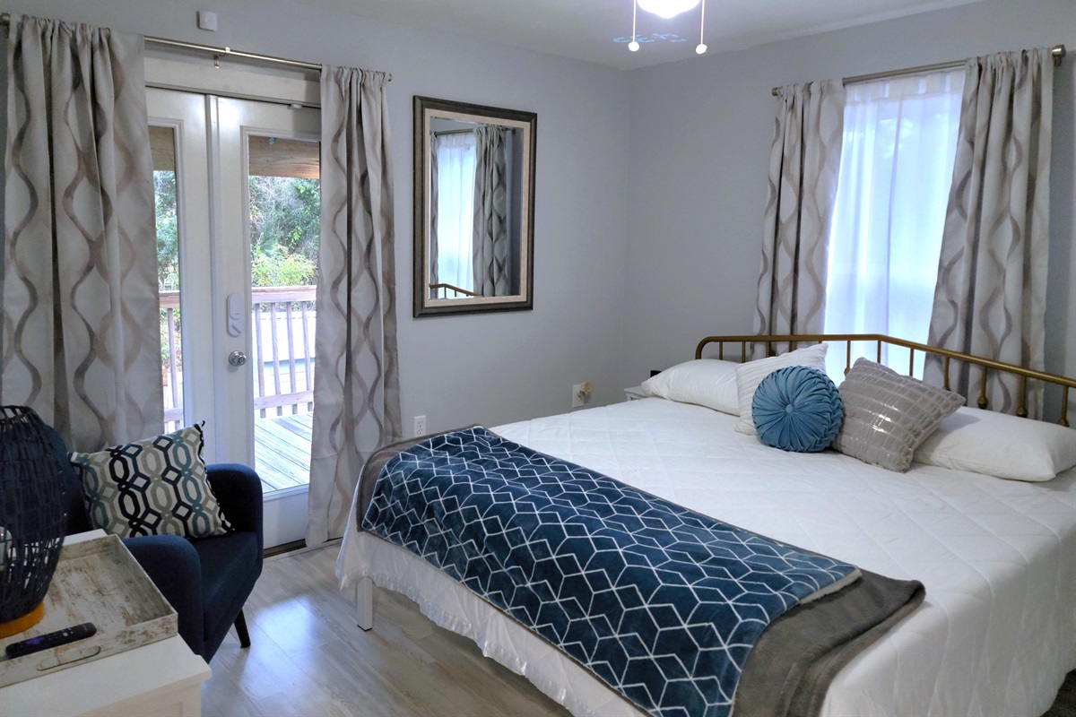 Master Bedroom (King)