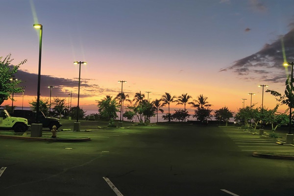 Evening walk from neighborhood Keauhou Shopping Center
