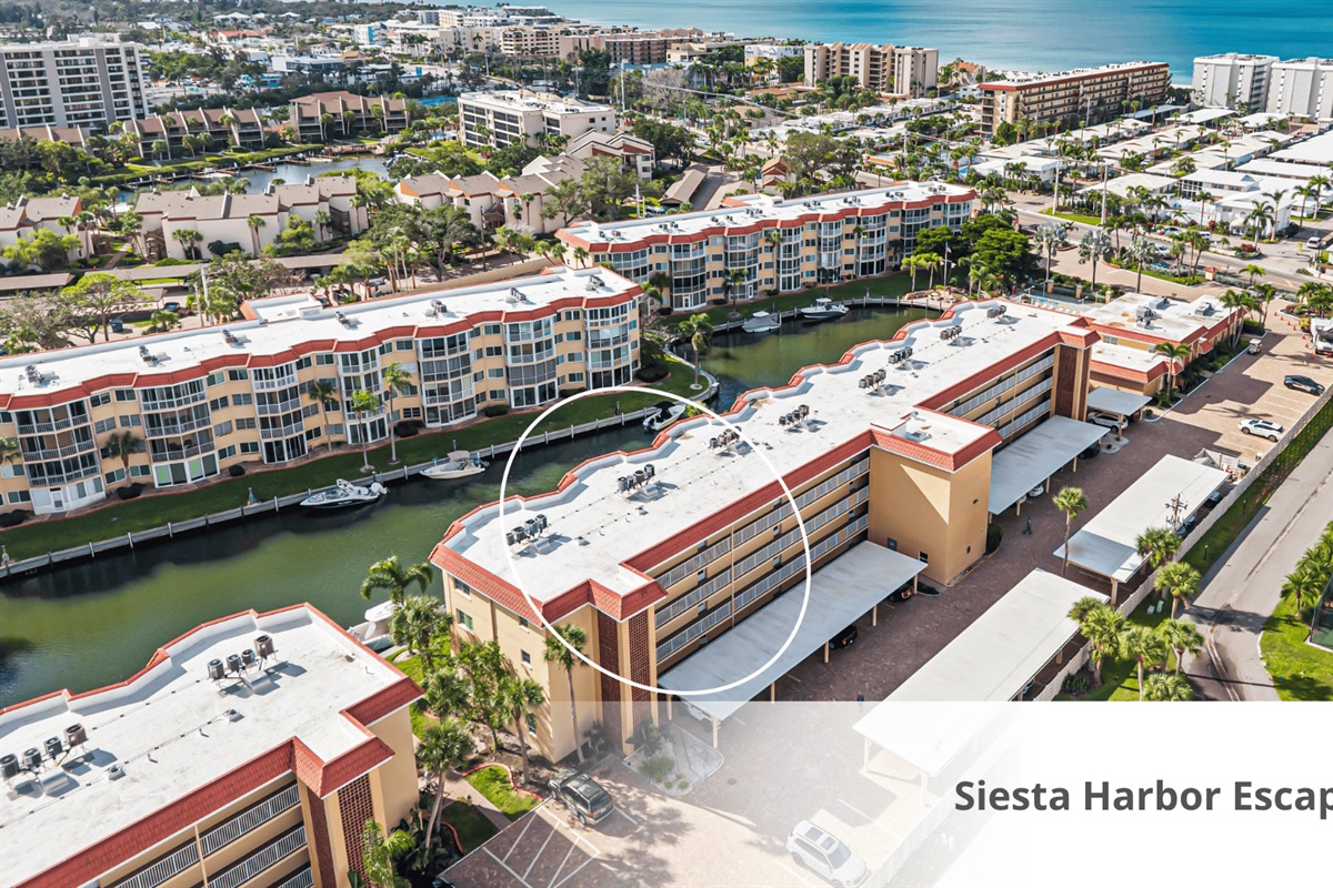 3rd Floor w/Water View