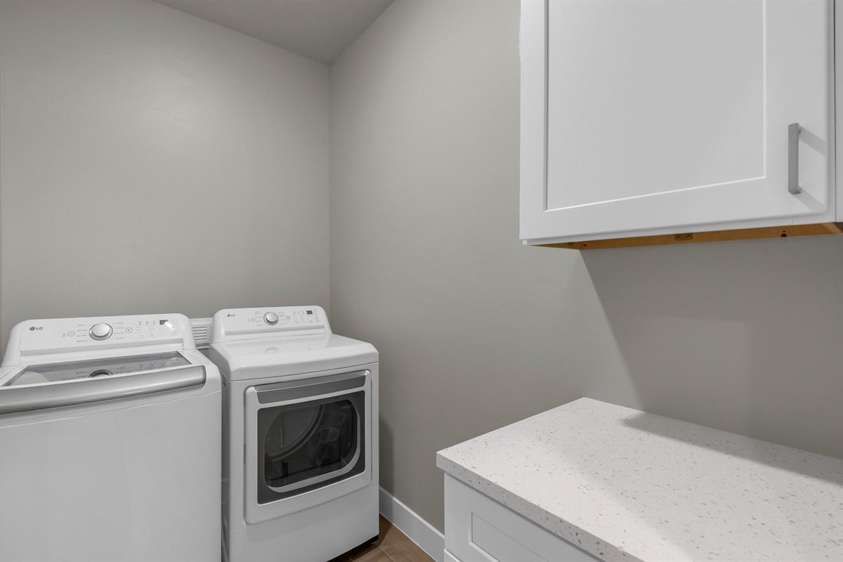 Laundry Room with Washer, Dryer & Counter