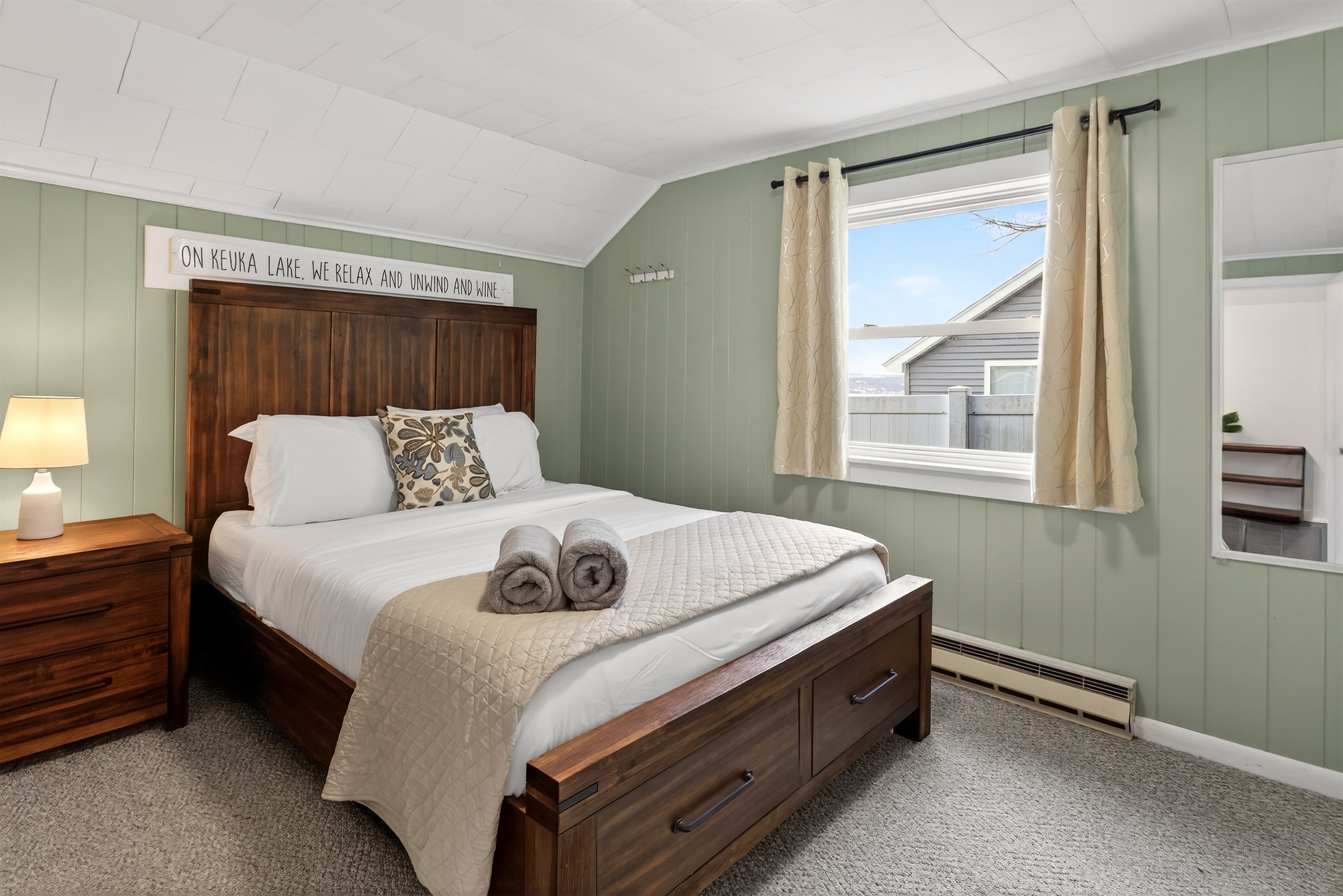 Entry level Queen bedroom #3