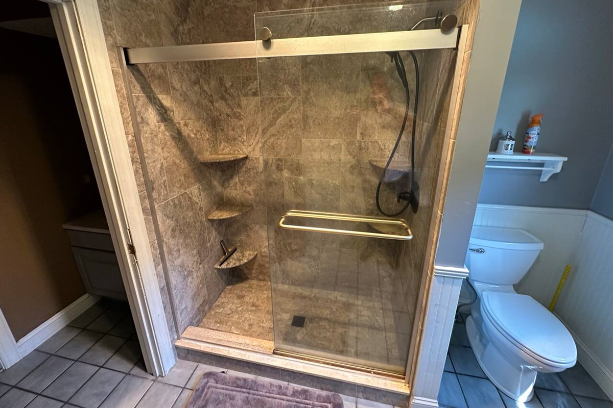 2nd Bathroom Shower with beautiful tile(this is on the 2nd floor)