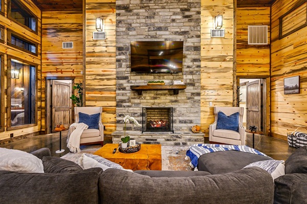 Step inside to bright, airy spaces with vaulted ceilings and floor-to-ceiling windows that blend the beauty of the outdoors with modern design.