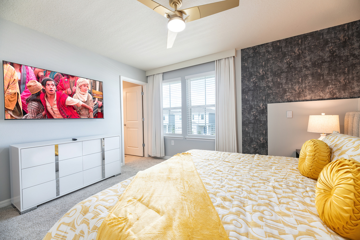 Master Suite 3 - Ground Floor