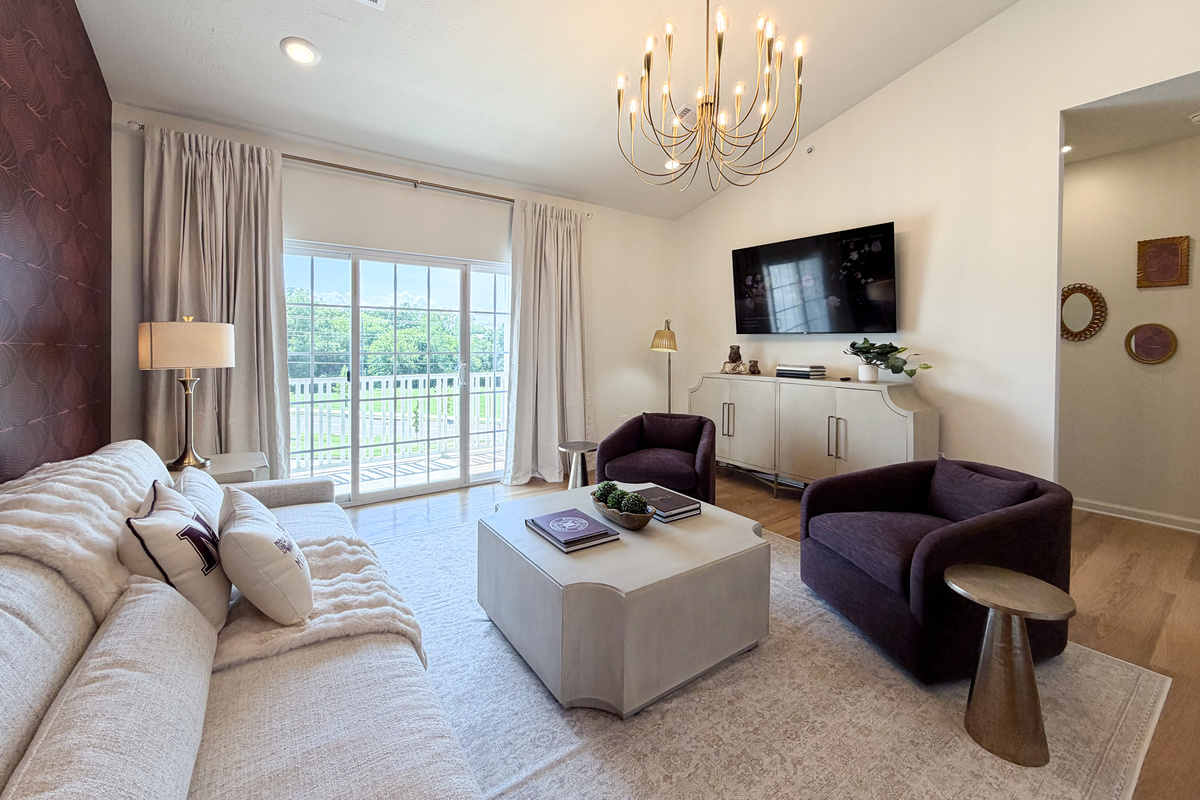 Bulldog Beauty Stadium View — vacation rental by Stay'ca, photo 2