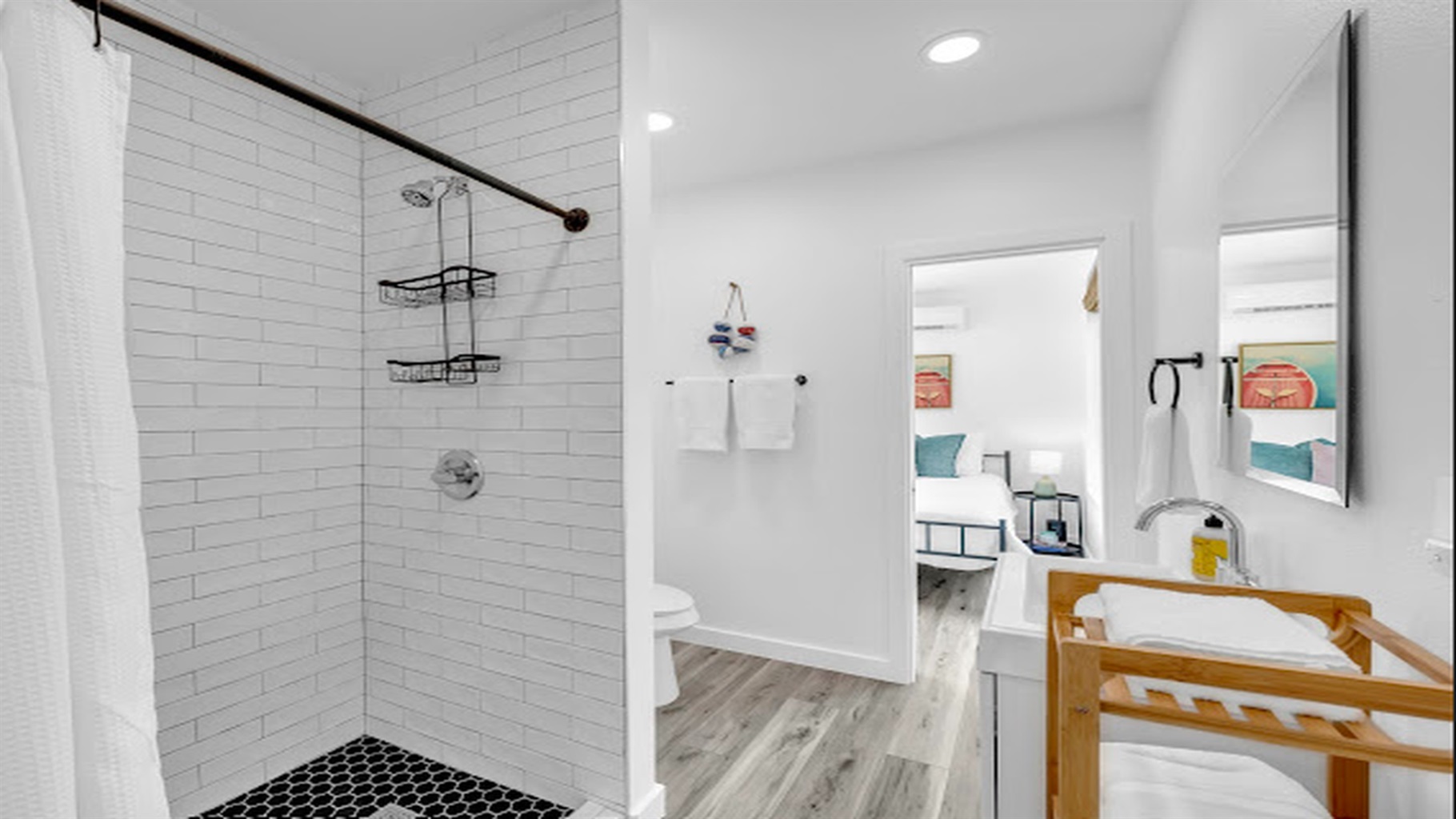 Bright, modern bathroom with a spa-style walk-in shower—fresh and relaxing.
