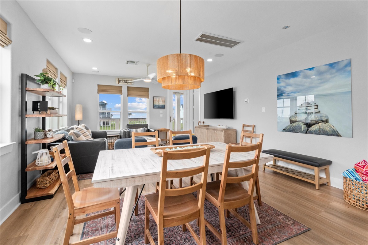 4316f892ee124de8a75baab5ce6b6f98 Large | Beachhouse | Texas | TX | Vacation Homes | Galveston | Crystal Beach | Kokomo | Breezy Days | Beachfront Elegance | Sunrise Serenity | Southern Sands Property Management, LLC