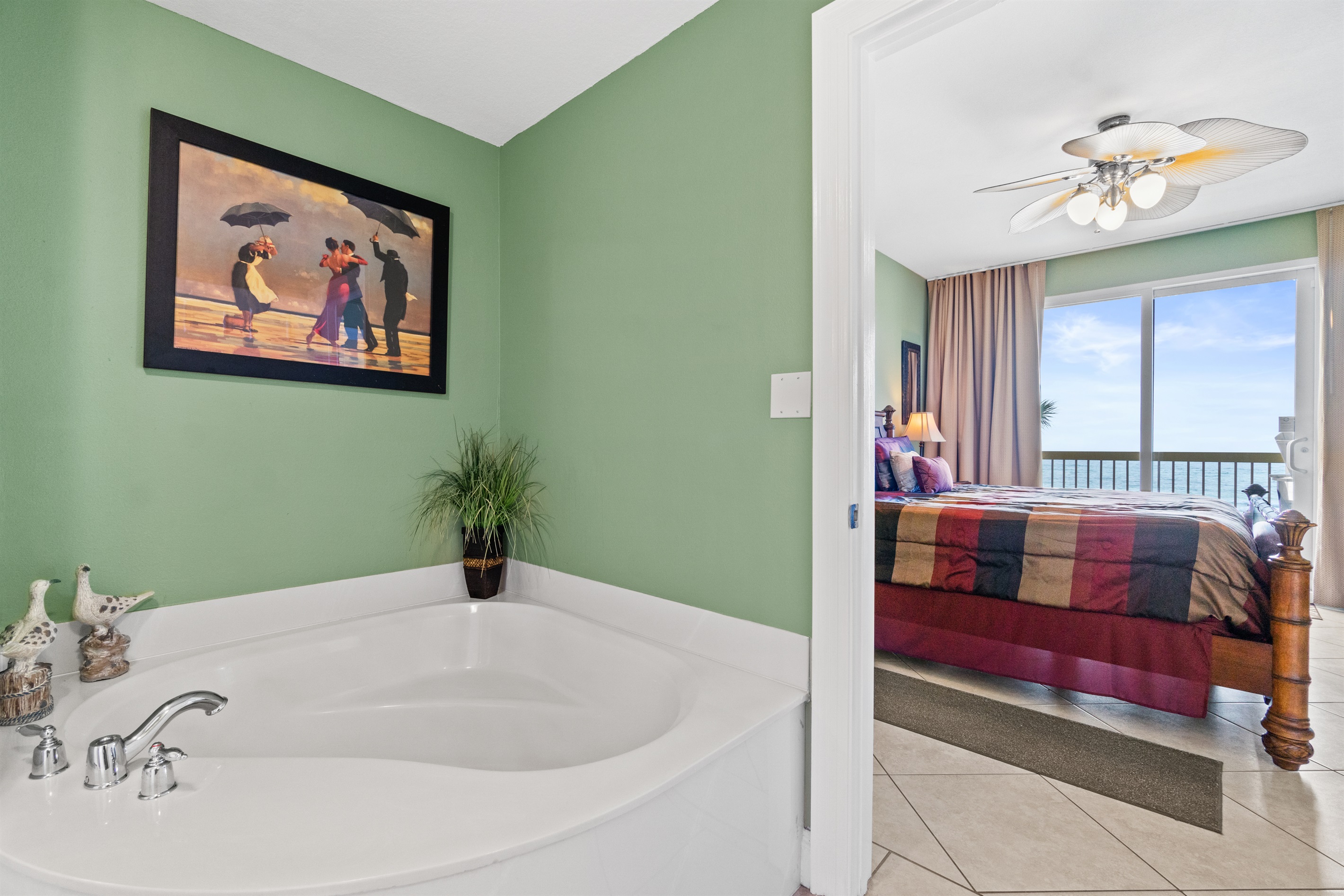 Huge jetted tub
