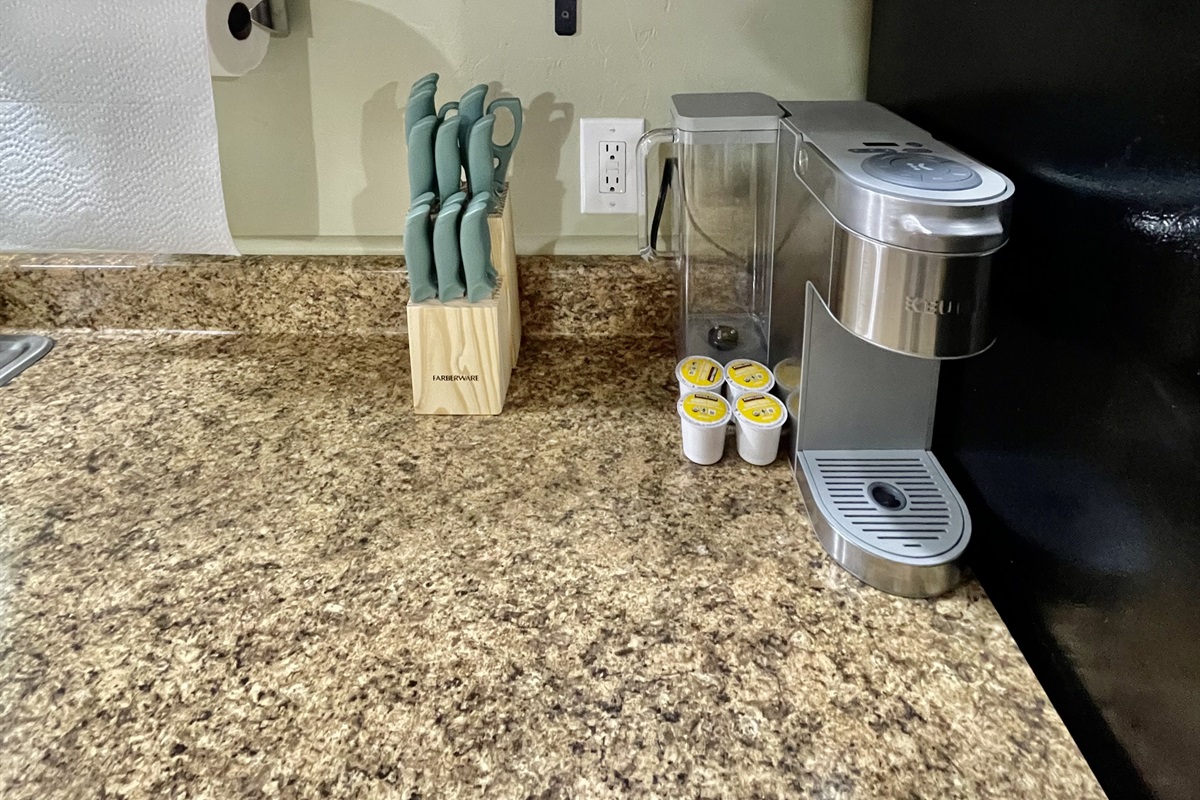 Rise and shine with perfect coffee! We feature a high-end Keurig for brewing your favorite blend. Enjoy your morning cup in the peaceful courtyard and start your day the right way.