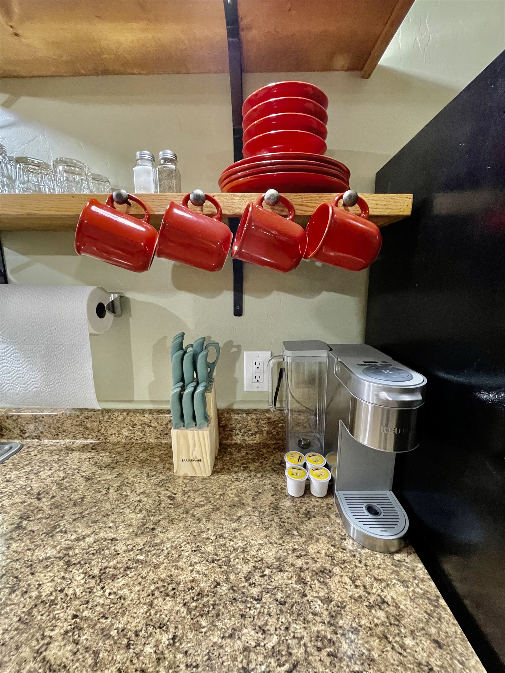 Rise and shine with perfect coffee! We feature a high-end Keurig for brewing your favorite blend. Enjoy your morning cup in the peaceful courtyard and start your day the right way.