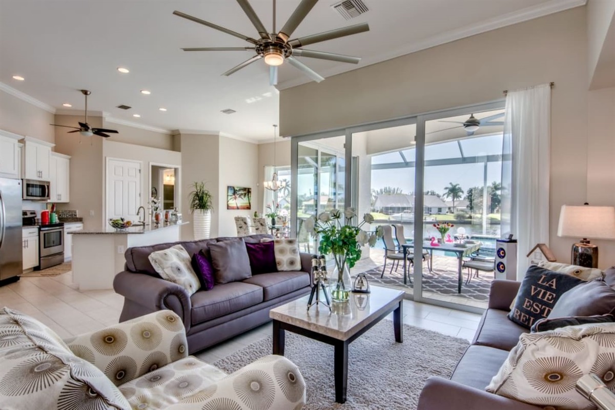 Villa Blissful Bay - Living space