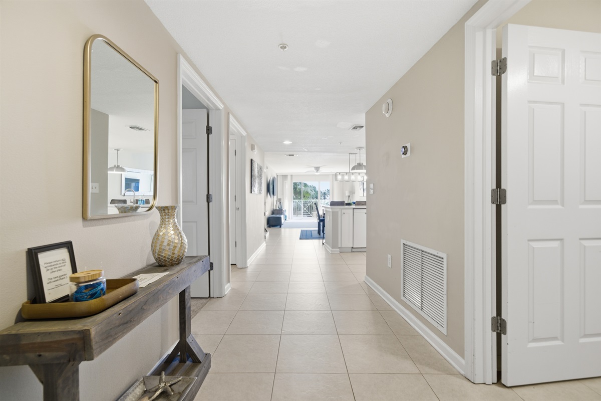 The hallway entering into the condo