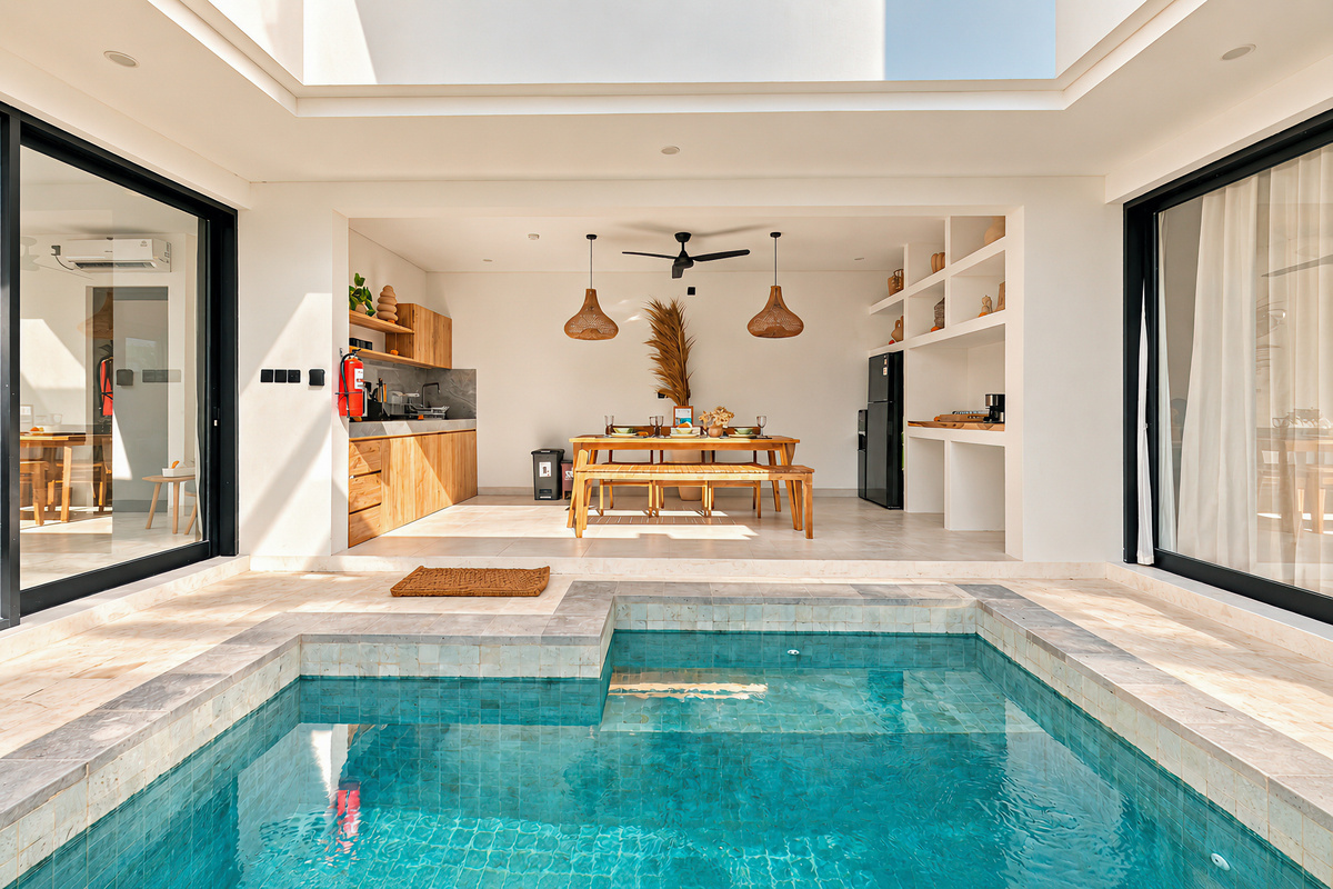 Pool area