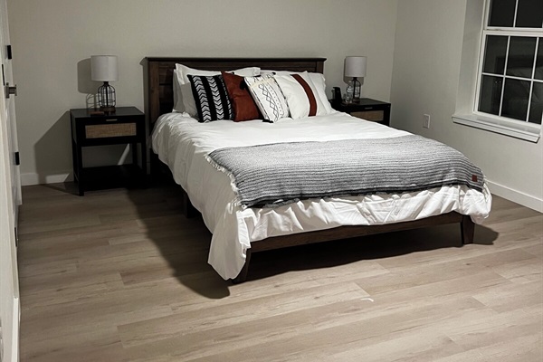 Guest Bedroom #2 - Queen