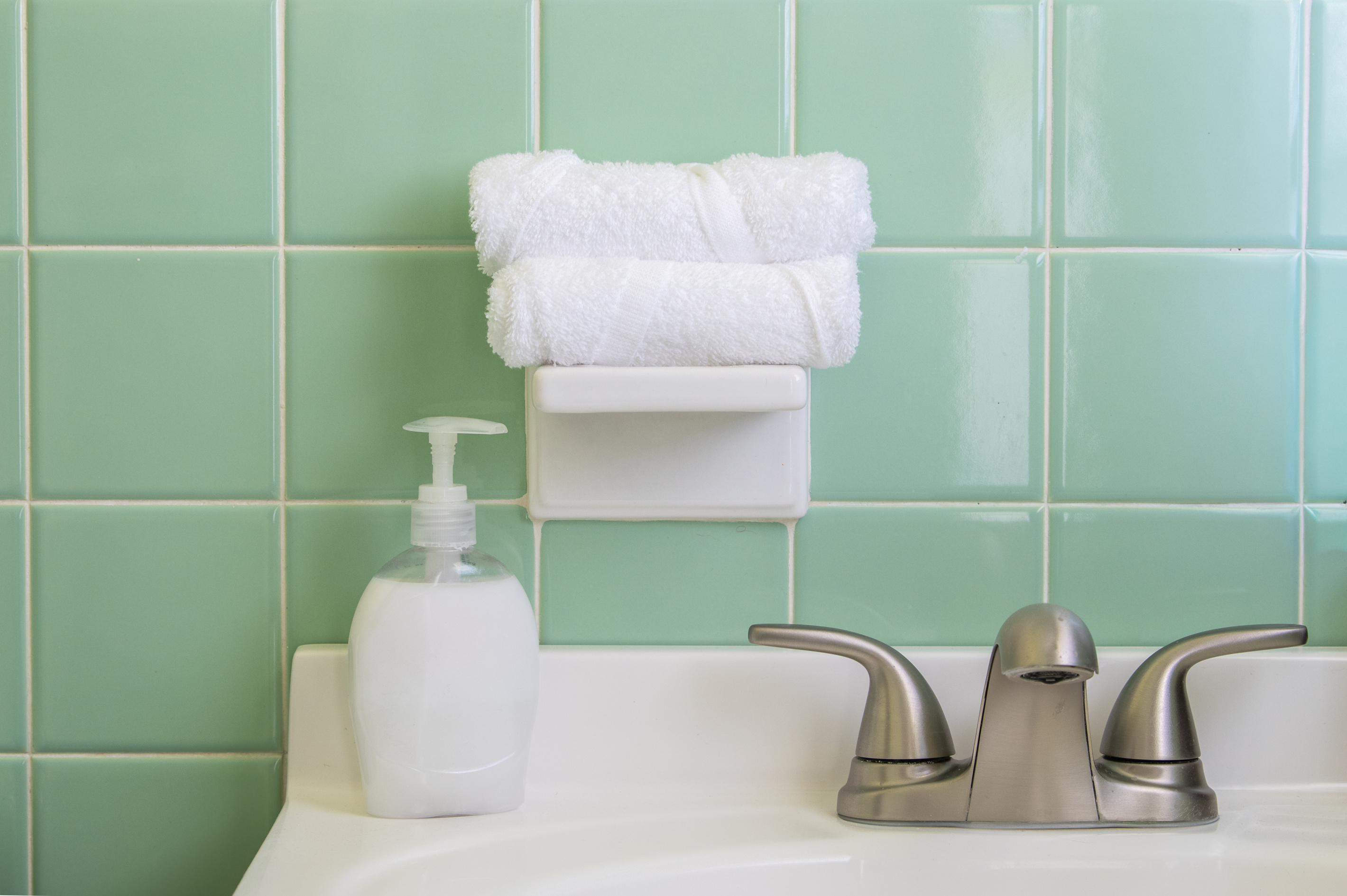 Need to freshen up? The second bathroom also features a walk-in shower, making it easy for everyone to get ready and out the door without waiting in line.