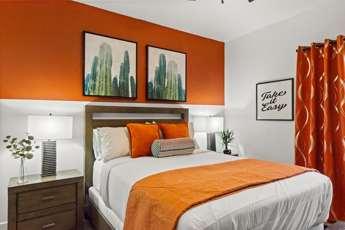 🛏️ Premium queen-sized bed for sleeping arrangements help you wake up refreshed every morning.