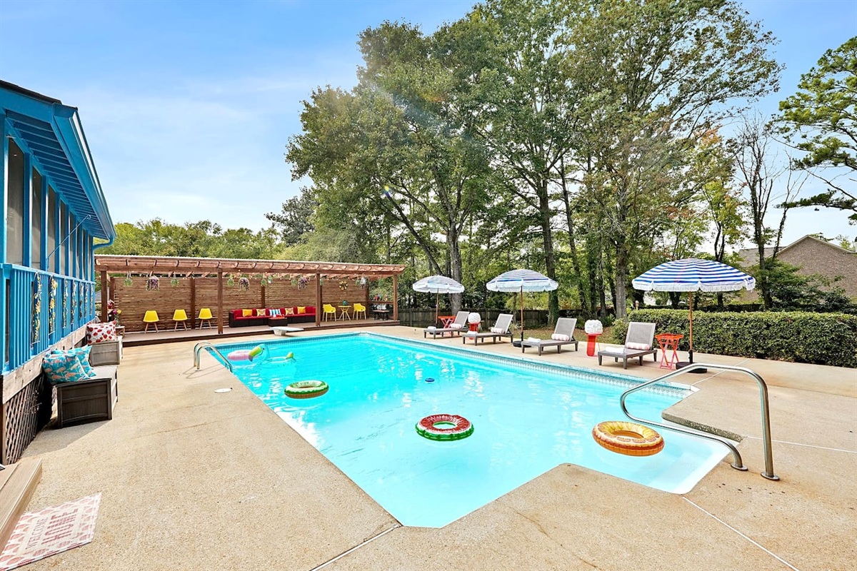 Pool