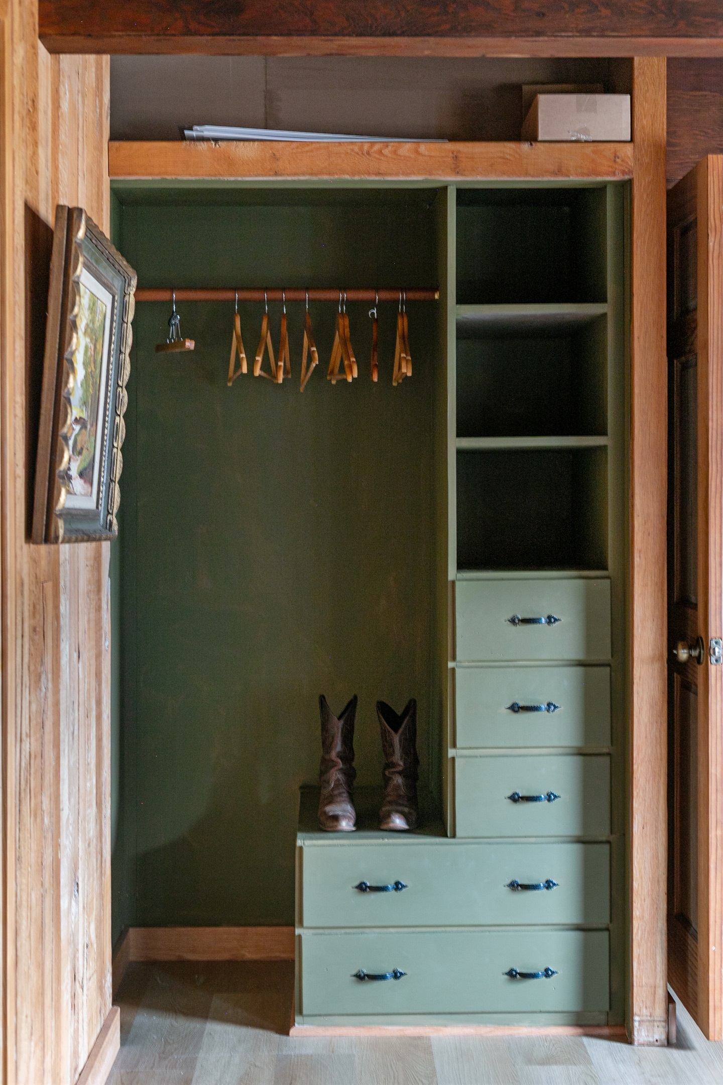 With plenty of storage throughout, this room makes it easy to unpack, stay organized, and feel right at home.
