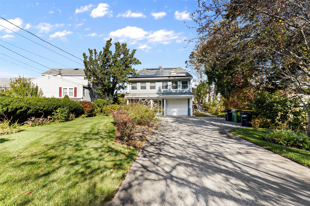 Private driveway with plenty of parking for your convenience.