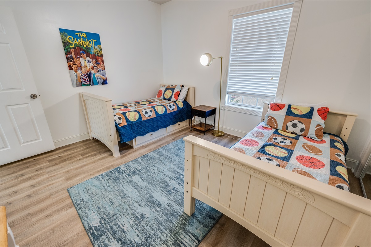 Stunning Bedroom ✨ Beautifully Decorated 🛏️💫