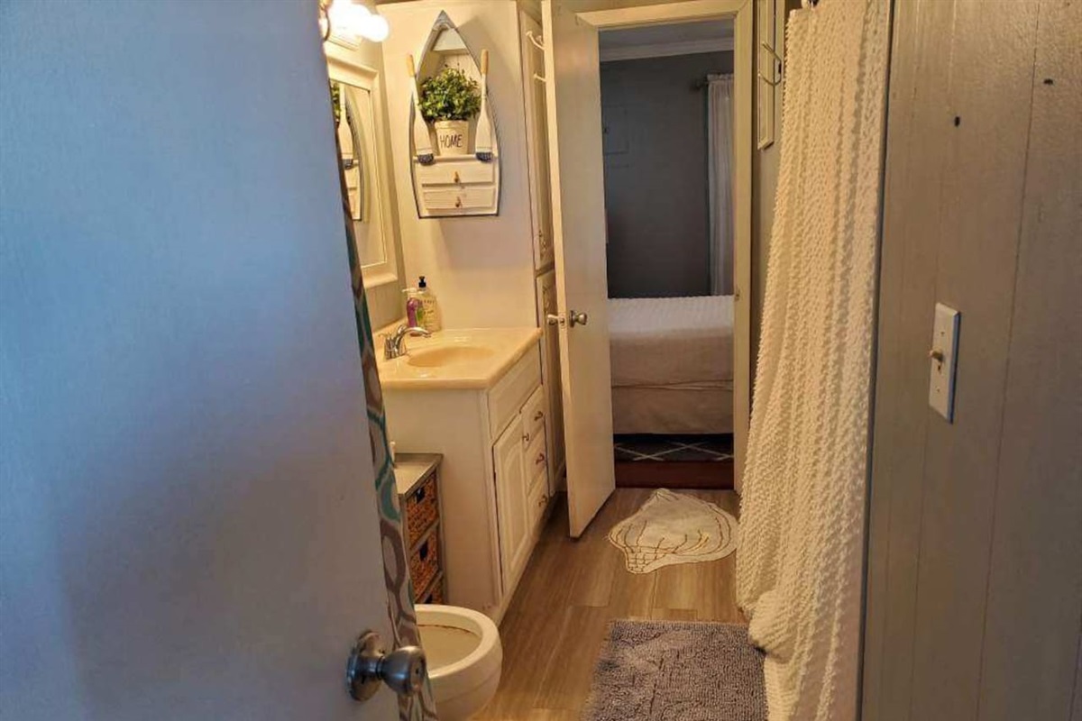 Viva La Vida Team Mamo Realty, Inc.