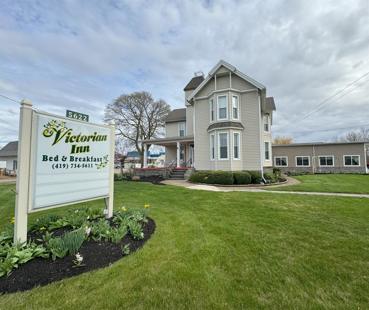 Exterior Front of The Inn