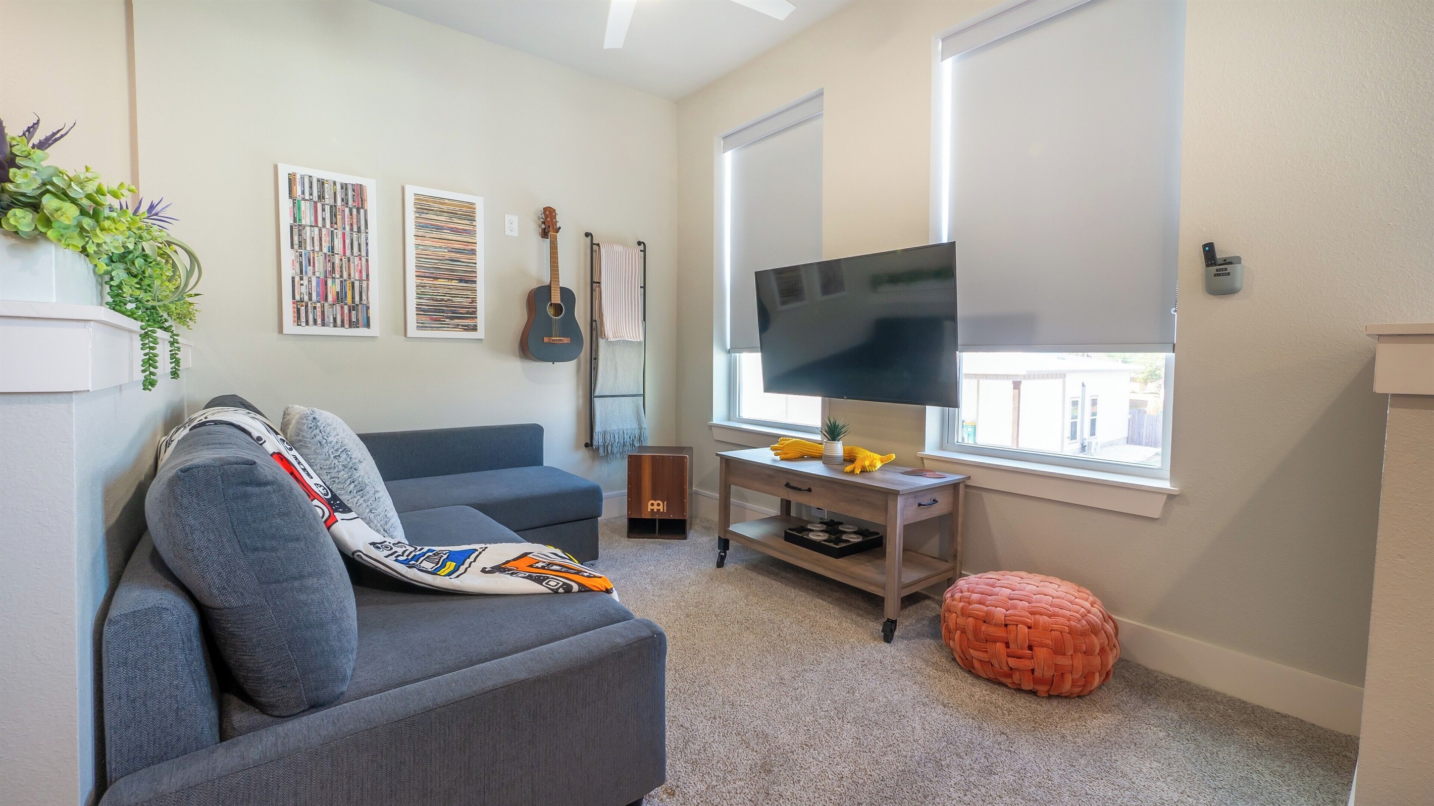 Hangout loft