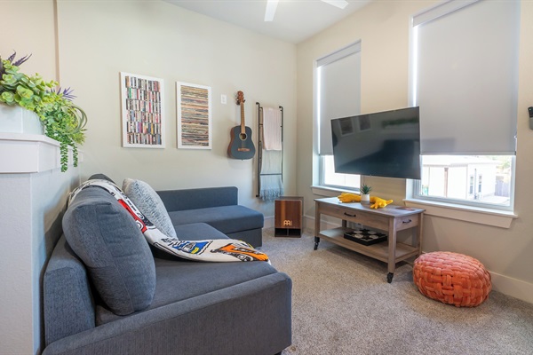 Hangout loft