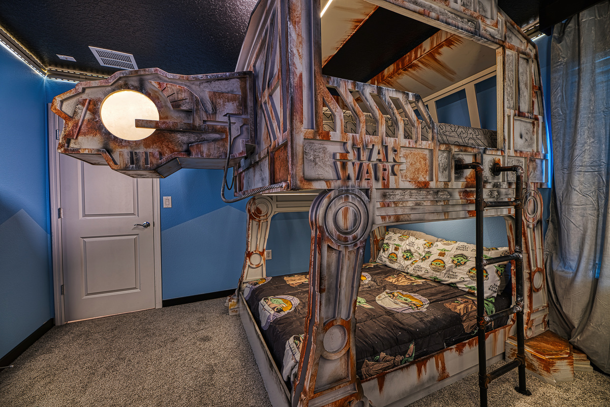 Star Wars Bunk Room