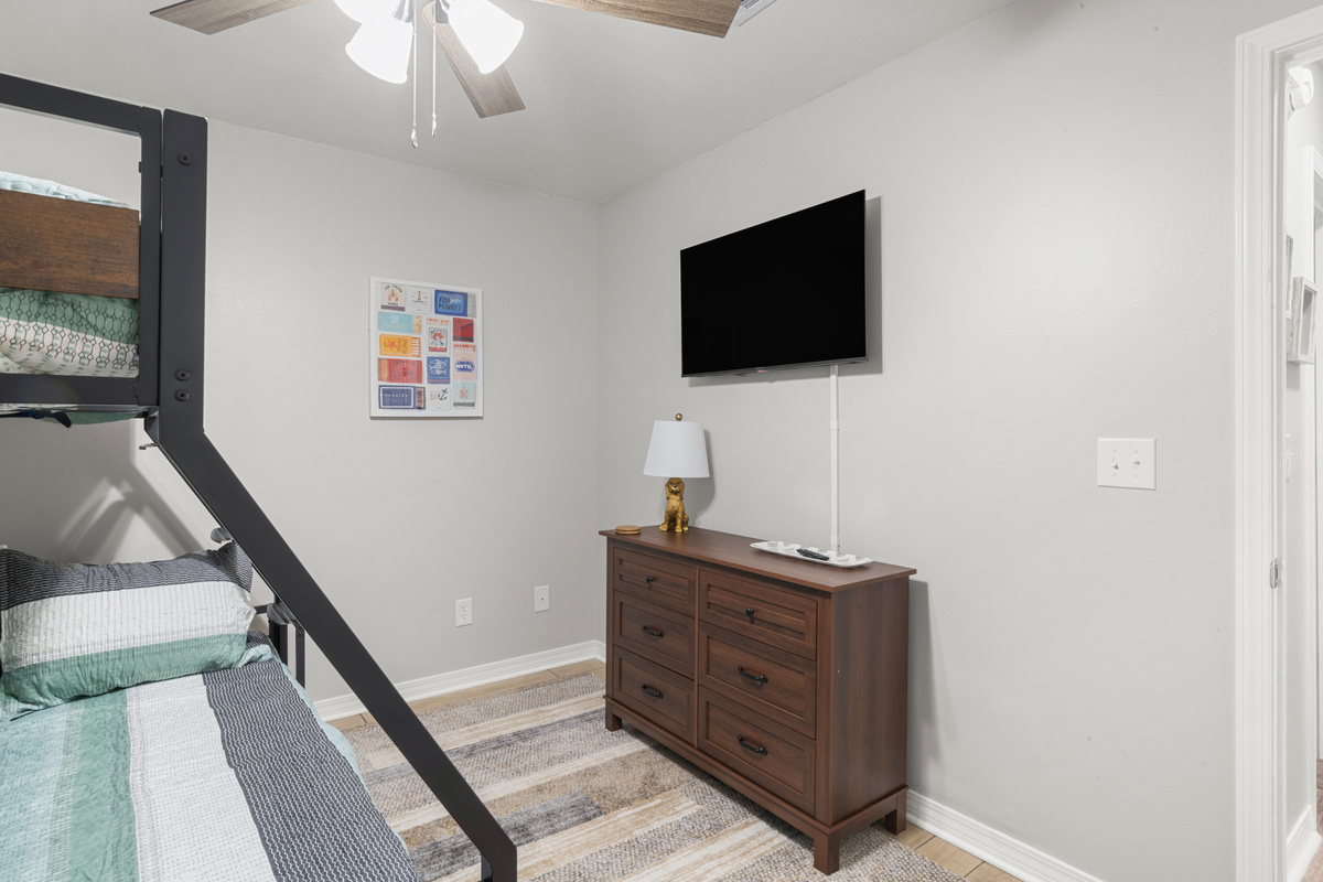 A fun bunk room that's perfect for kids or friends traveling together!