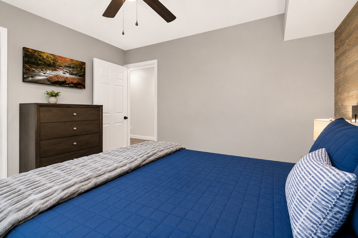 King Bedroom with Smart TV