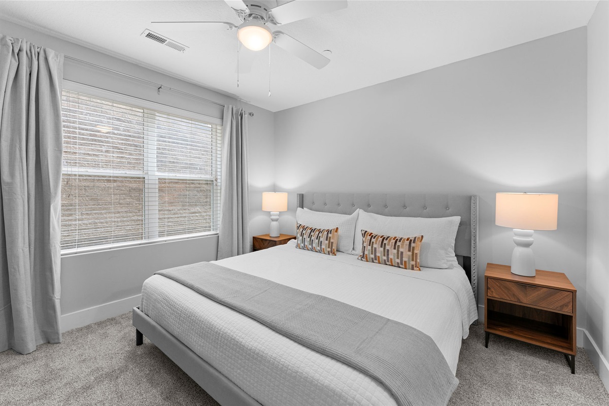 King Bedroom 1