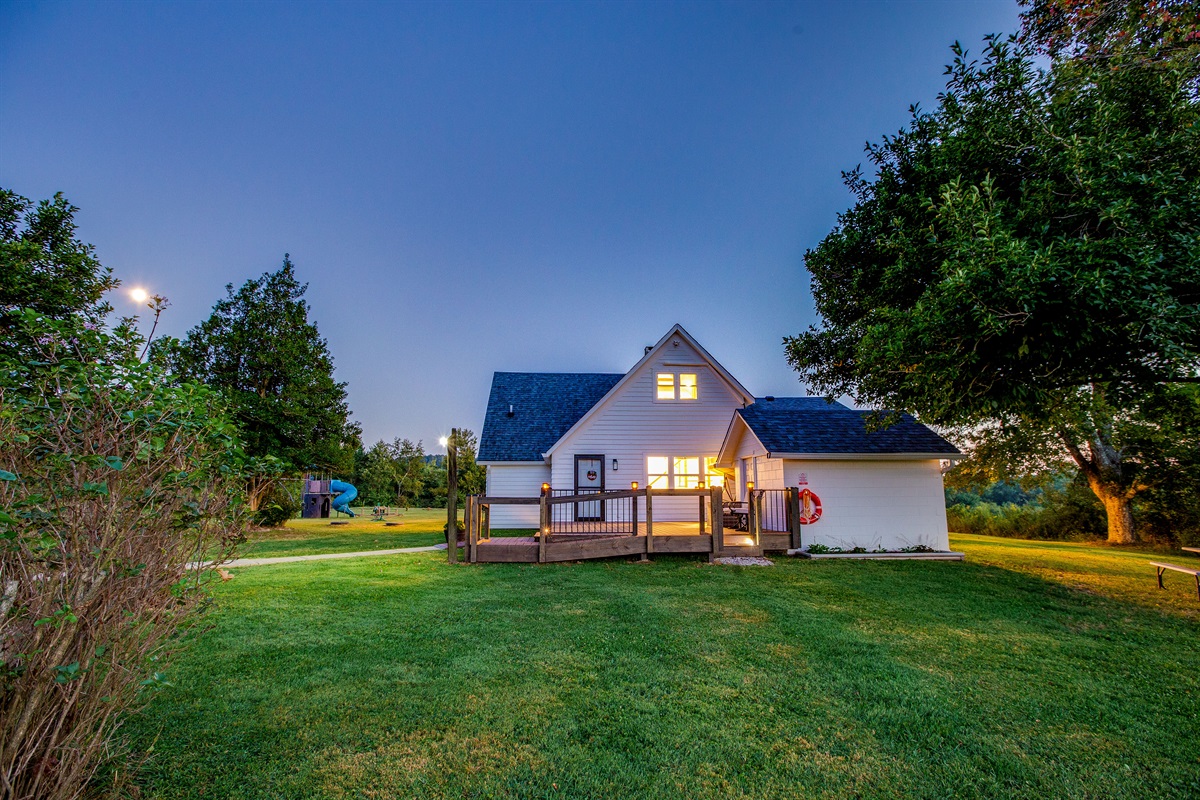 Welcome to Blessings Farmhouse, the ultimate Brown County getaway for relaxation, connection and fun.