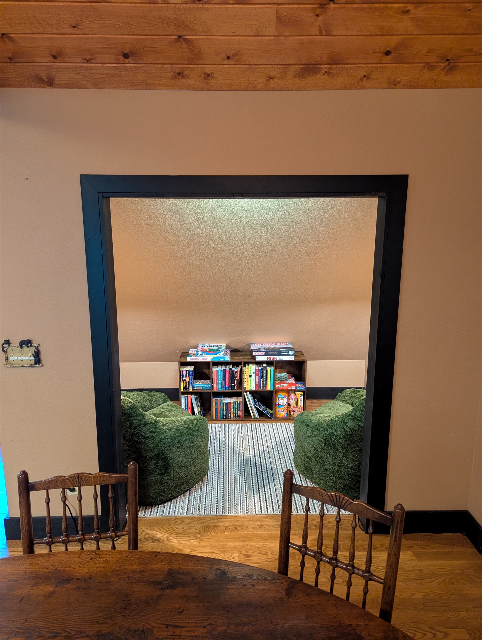 Owl's Nest - Reading Nook