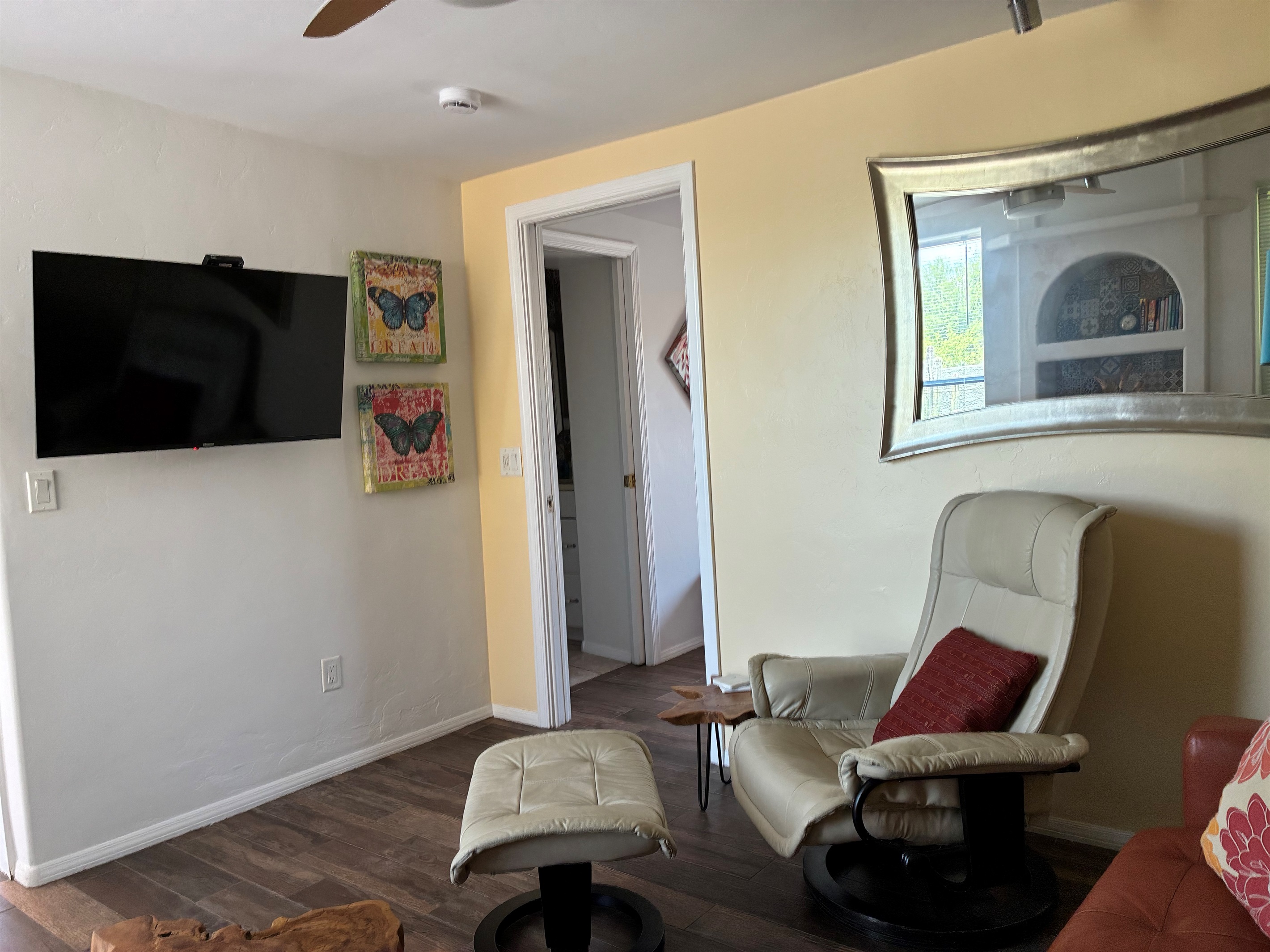 Desert Morada Casita M- 1 Bed 1 Bath Dog Friendly maximum 2-NO OTHER PETS 3