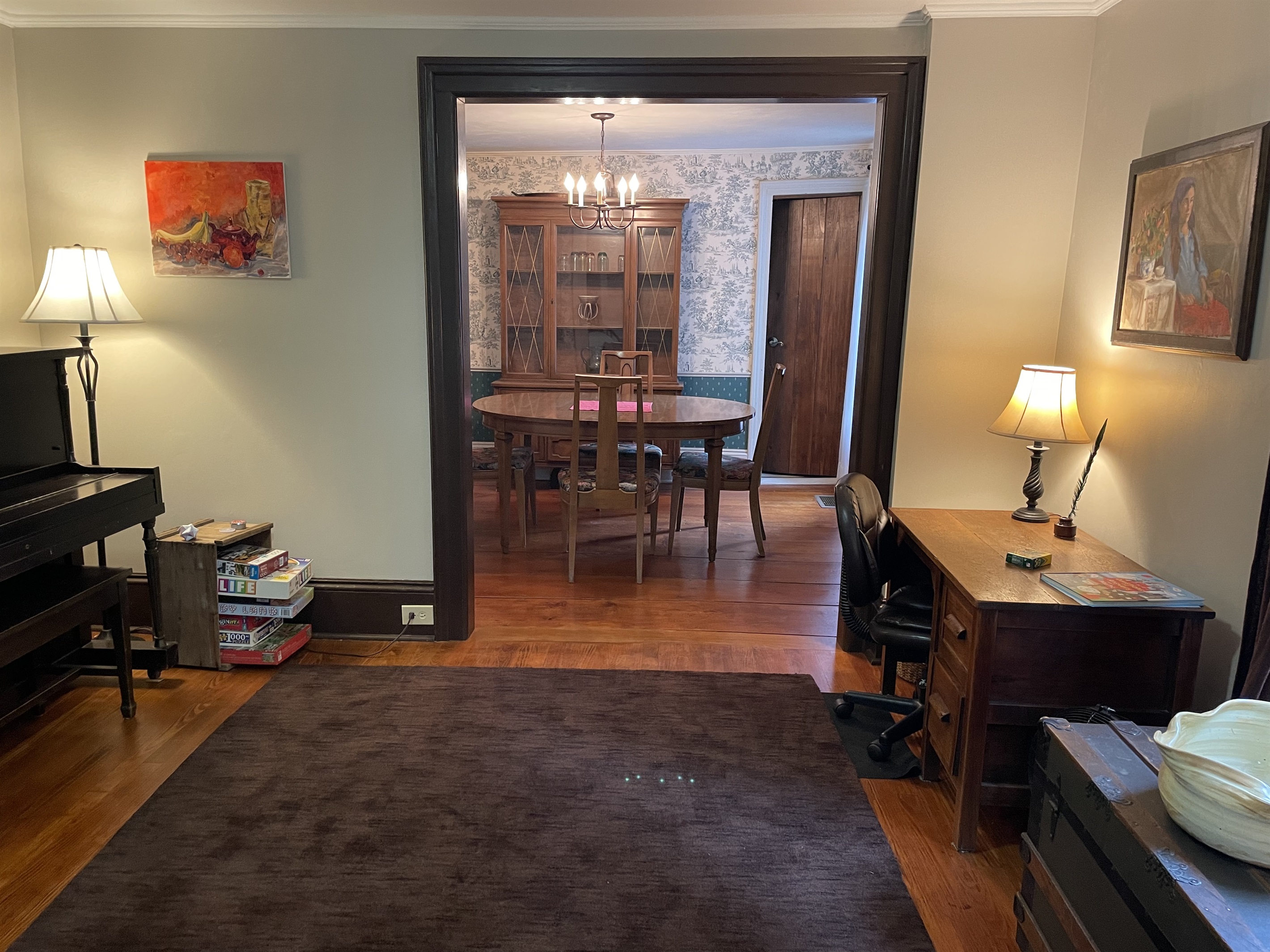 Family room into dining room