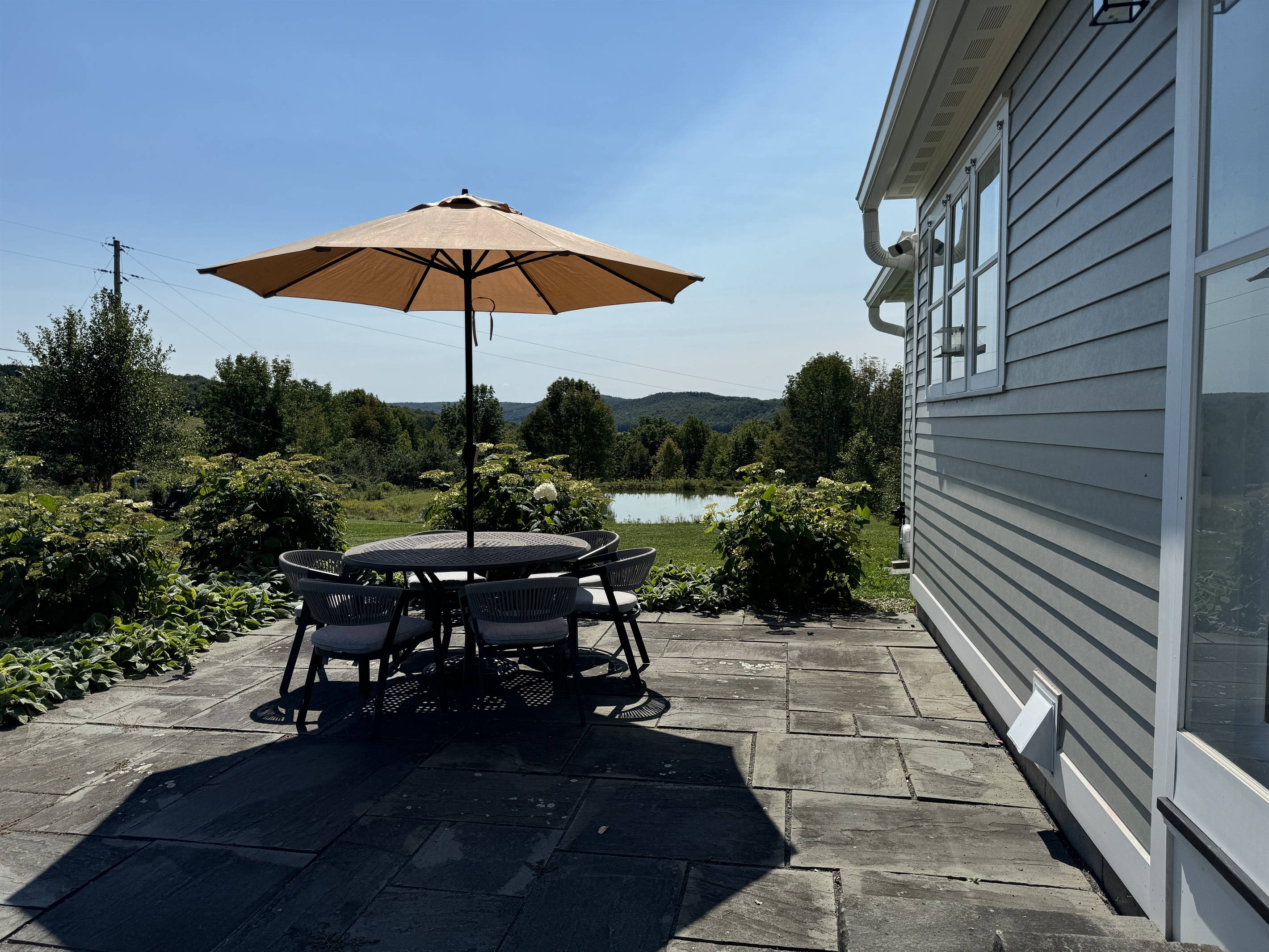 Outside dining on the patio