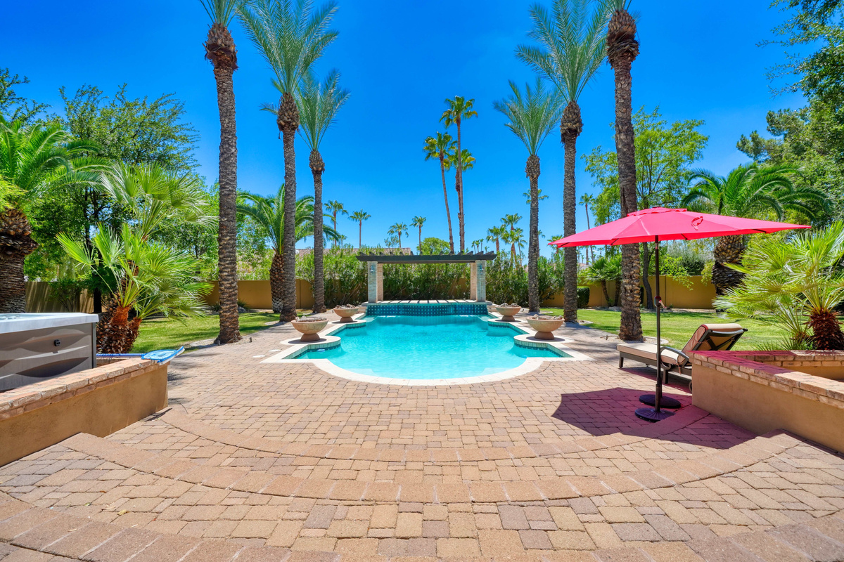 EPIC Sweetwater Estate | 5BR, Pool, Hot Tub & Casita — EPIC Sweetwater Estate | 5BR, Pool, Hot Tub & Casita, Scottsdale, Arizona — photo 69