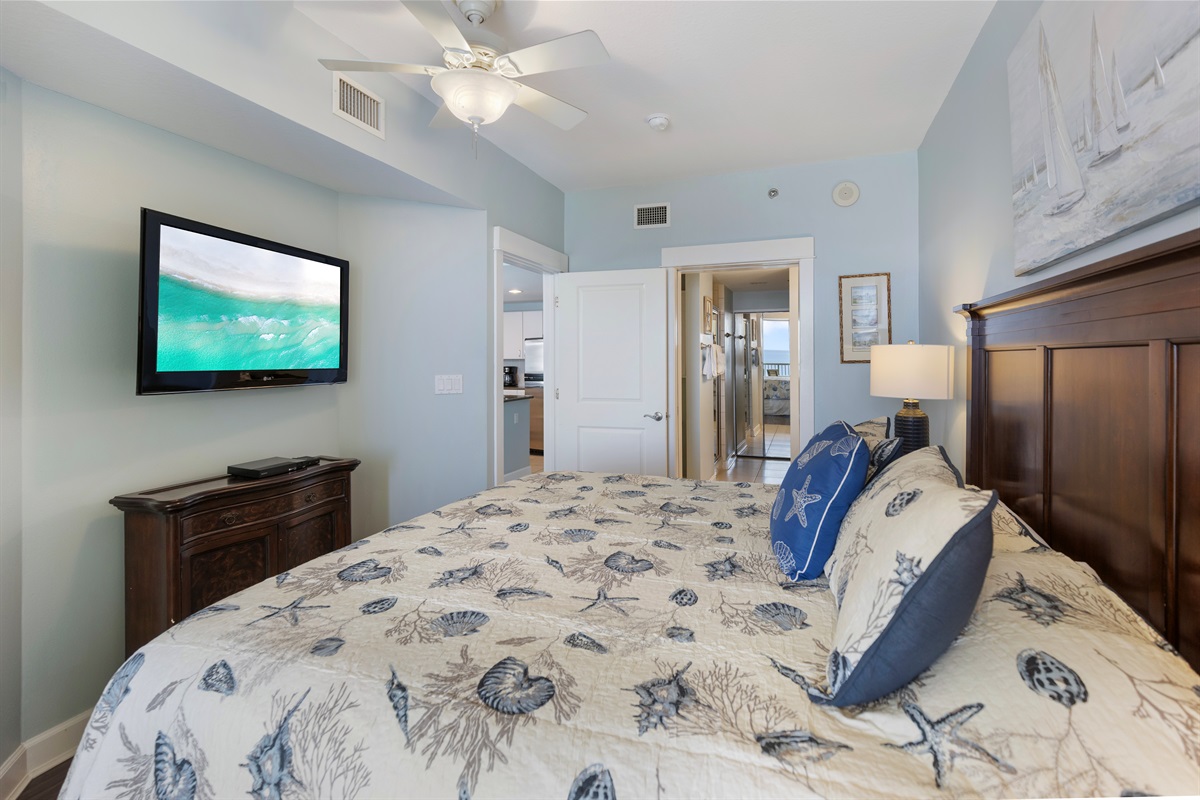 Gulf-Front Primary Bedroom