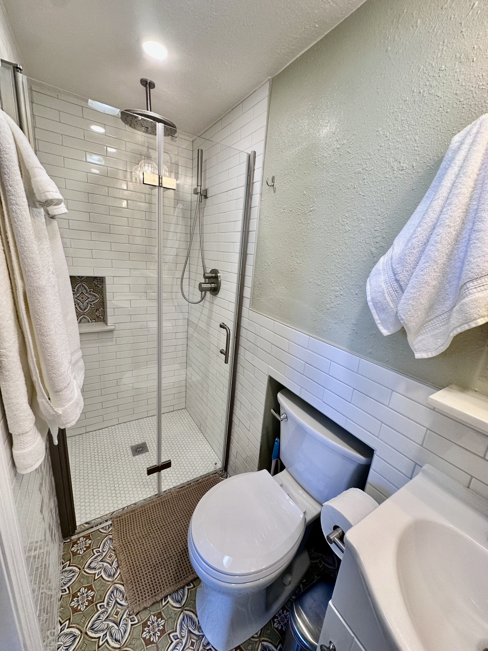 From the artful designer tile to the sparkling walk-in shower, every detail is crafted for your comfort.