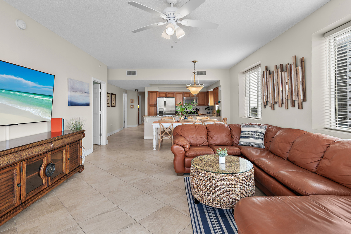 Comfortable, open living space with large Smart TV, Gulf Views, Balcony Access