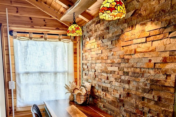 Counter for eating or preparing meals